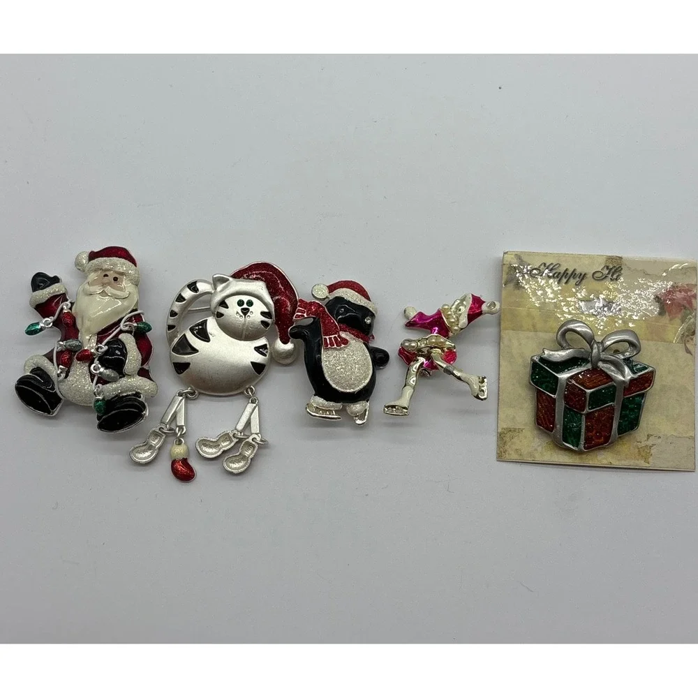 Lot of 5 Christmas Brooches Santa Cat Penguin Skater Gift Enamel Pins J42‎